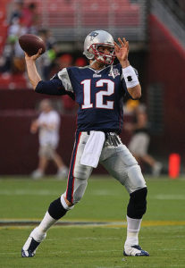 Tom Brady Throwing