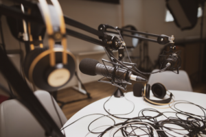15 Best Marketing and Business Podcasts I'm Listening to in 2025